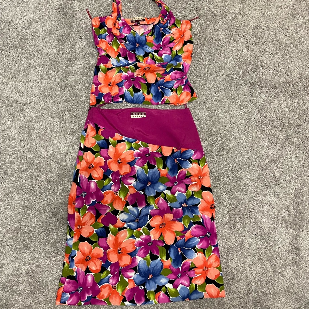 2 Piece Floral Dress Crop Halter Top Mid Skirt Womens Size xxs